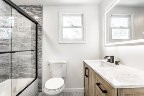 Bathroom at 1395 Evans Avenue, Noblesville, IN