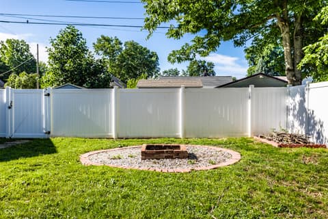 Yard at 1395 Evans Avenue, Noblesville, IN