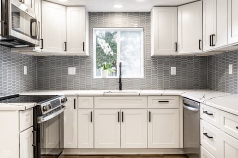 Kitchen at 1395 Evans Avenue, Noblesville, IN