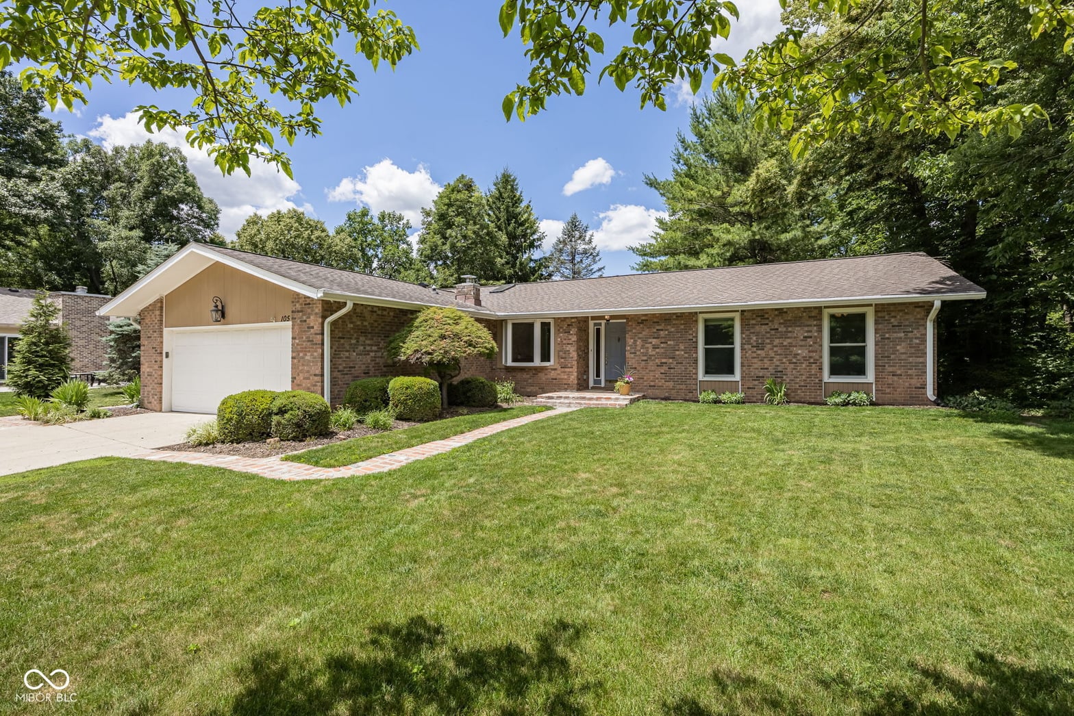 Photo of 105 Butternut Court, Noblesville, IN