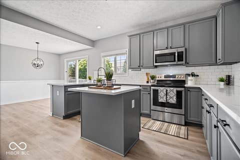 Photo of 1231 Pawtucket Drive, Westfield, IN