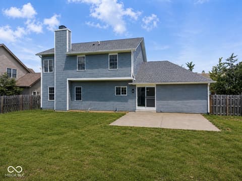 Photo of 1231 Pawtucket Drive, Westfield, IN