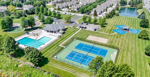 Photo of 1231 Pawtucket Drive, Westfield, IN