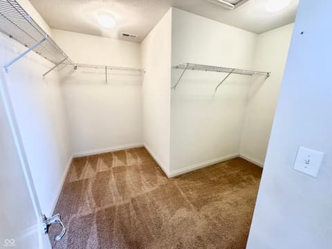 Photo of 8752 Windpointe Pass, Zionsville, IN