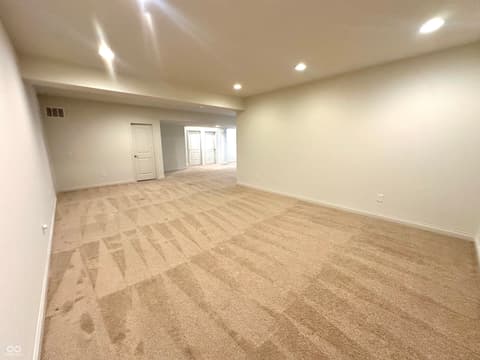 Photo of 8752 Windpointe Pass, Zionsville, IN