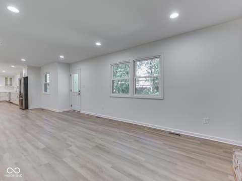 Family room at 11506 Rolling Springs Drive, Carmel, IN