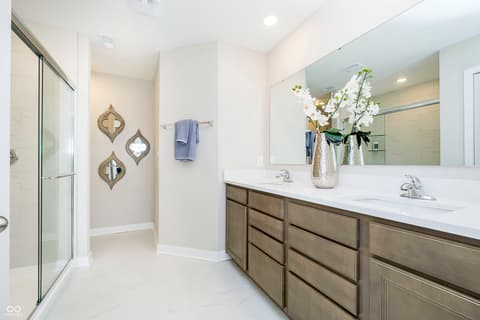 Primary bathroom at 139 Rock Island Road, Westfield, IN
