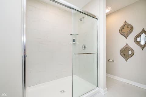 Walk In Closets — 139 Rock Island Road, Westfield, IN