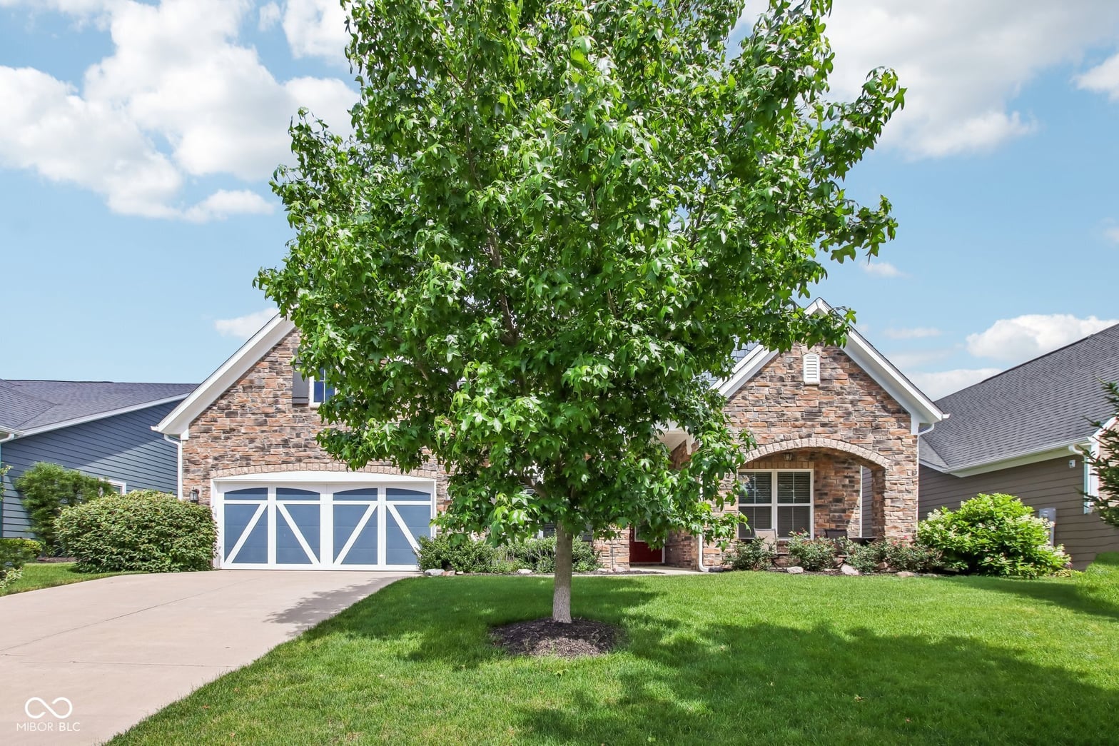 Front exterior at 16805 Snowmass Drive, Noblesville, IN