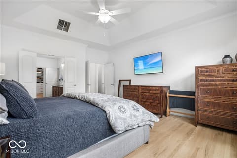 Primary bedroom at 910 Viking Sunrise Lane, Westfield, IN