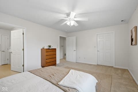 Photo of 3831 Oak Trail, Indianapolis, IN