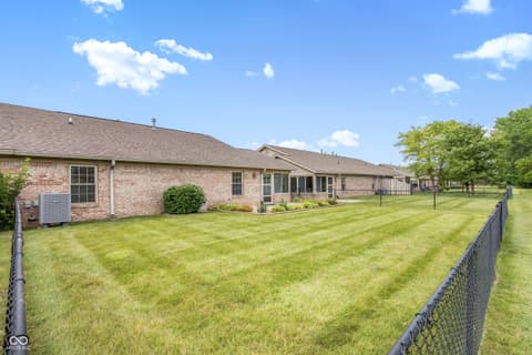 Photo of 3831 Oak Trail, Indianapolis, IN