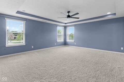 Photo of 13824 Fieldcrest Drive, McCordsville, IN
