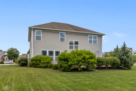 Photo of 13824 Fieldcrest Drive, McCordsville, IN
