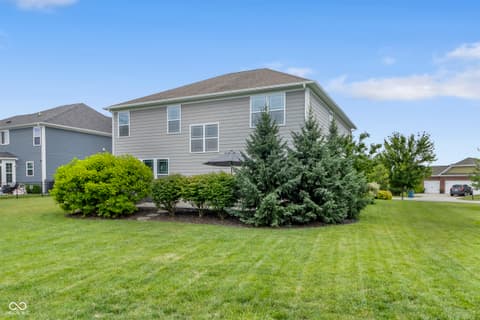 Photo of 13824 Fieldcrest Drive, McCordsville, IN