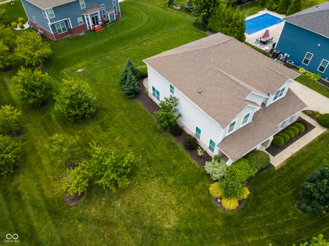 Photo of 13824 Fieldcrest Drive, McCordsville, IN