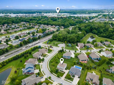 Photo of 13824 Fieldcrest Drive, McCordsville, IN