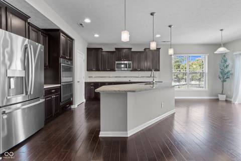 Photo of 13824 Fieldcrest Drive, McCordsville, IN
