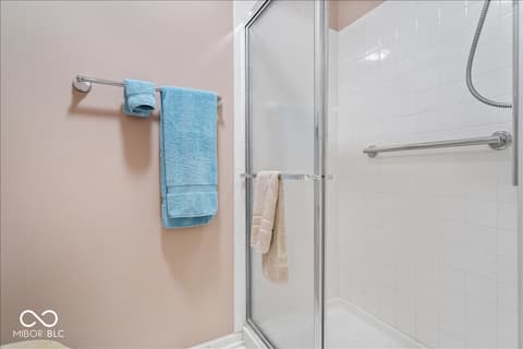 Photo of 7438 Prairie Lake Drive, Indianapolis, IN
