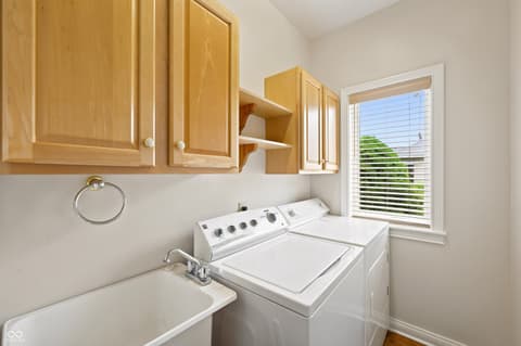 Photo of 10914 Lightship Court, Fishers, IN