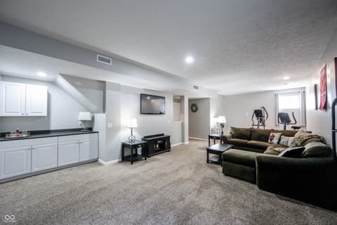 Photo of 12052 Ashland Drive, Fishers, IN