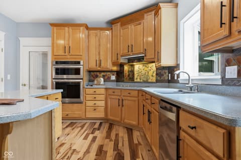 Photo of 13967 Hawkstone Drive, Fishers, IN