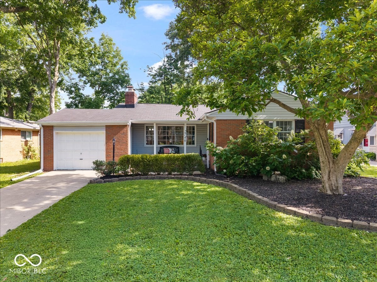 Front exterior at 2746 Baur Drive, Indianapolis, IN