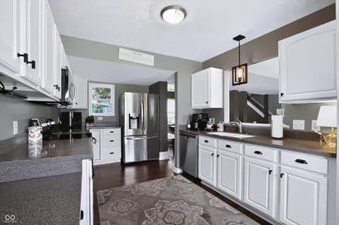 Photo of 11499 Feather Rock Court, Fishers, IN