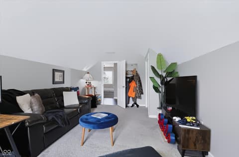 Photo of 11499 Feather Rock Court, Fishers, IN
