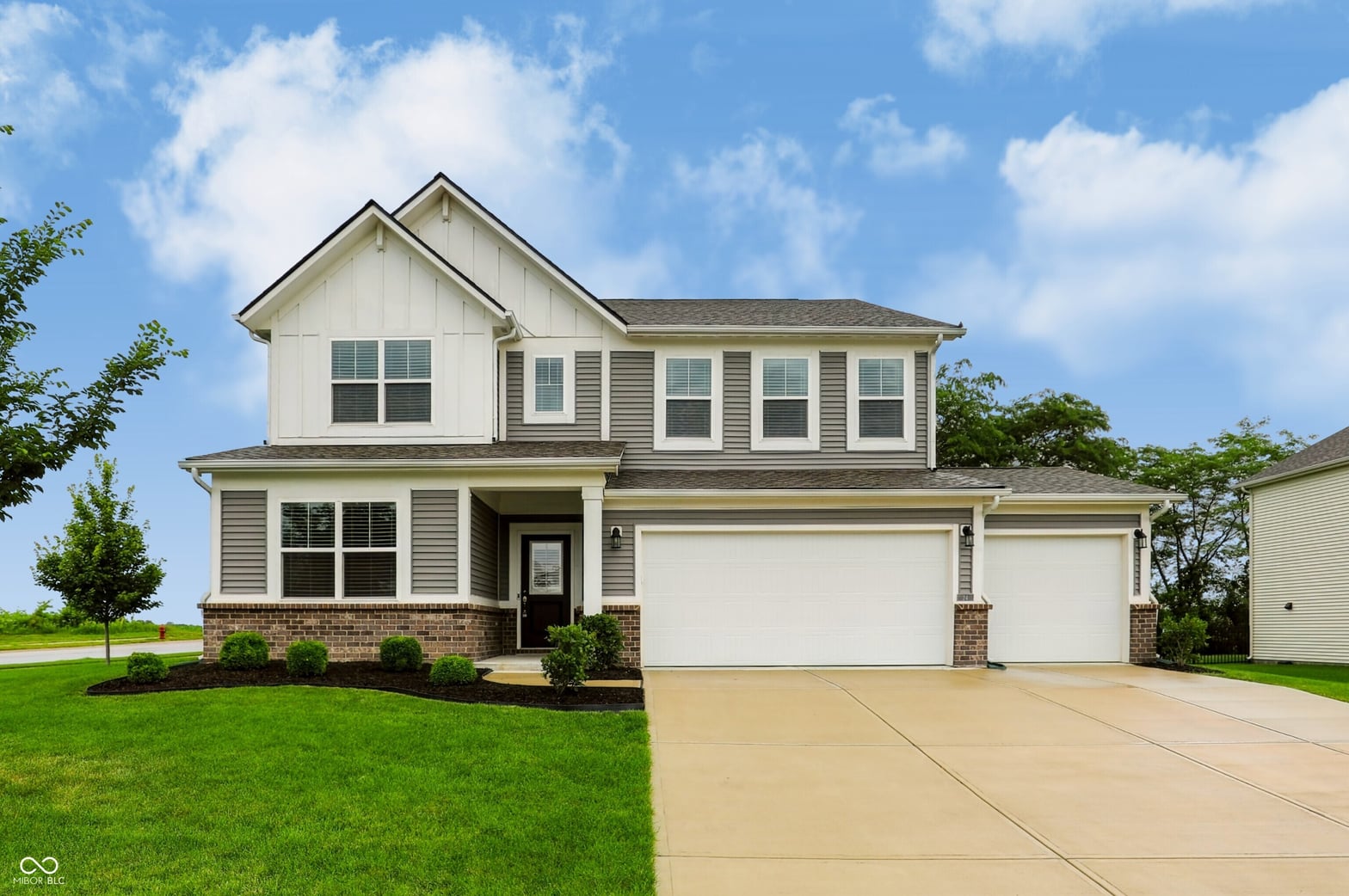 Front exterior at 24 Hollister Way, Cicero, IN