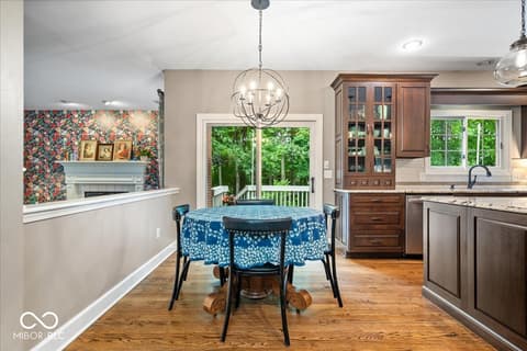 Dining room at 811 Pebble Brook Place, Noblesville, IN