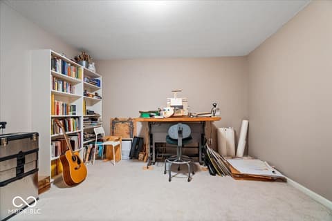 Home office at 811 Pebble Brook Place, Noblesville, IN