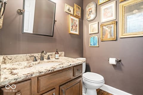Bathroom at 811 Pebble Brook Place, Noblesville, IN