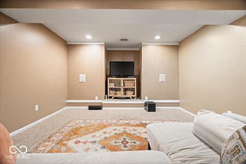 Sitting Room — 811 Pebble Brook Place, Noblesville, IN