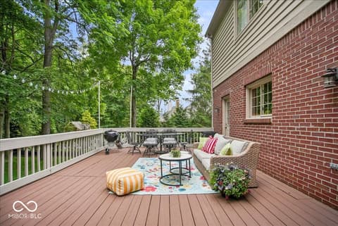 Outdoor living area at 811 Pebble Brook Place, Noblesville, IN