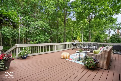 Outdoor living area at 811 Pebble Brook Place, Noblesville, IN