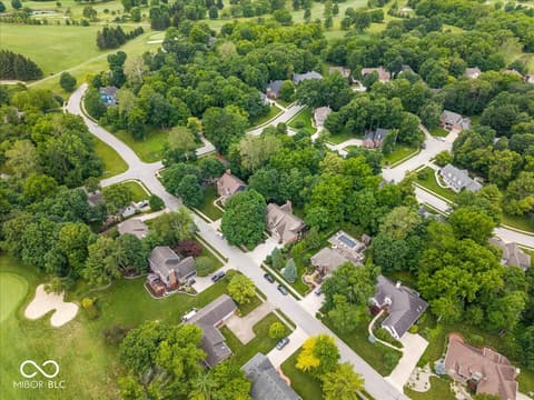 Aerial view at 811 Pebble Brook Place, Noblesville, IN