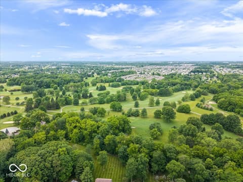 Aerial view at 811 Pebble Brook Place, Noblesville, IN
