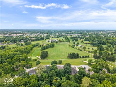 Aerial view at 811 Pebble Brook Place, Noblesville, IN