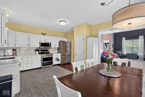 Photo of 10504 Aspen Drive, Fishers, IN
