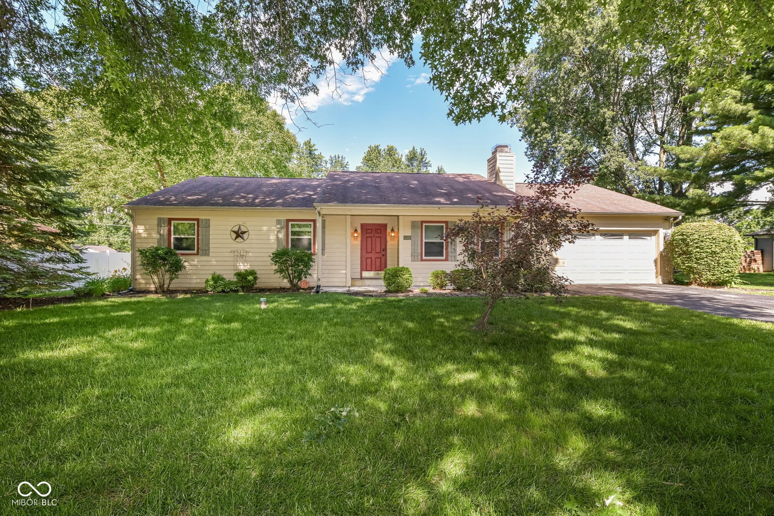 Photo of 13320 San Vincente Boulevard, Fishers, IN