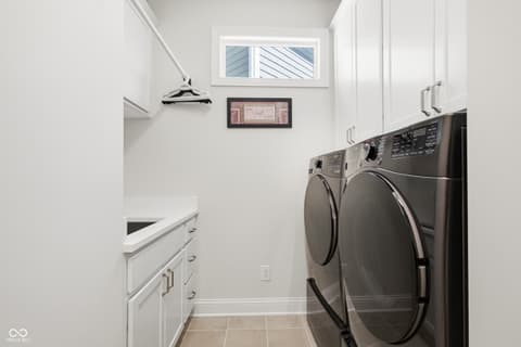 Laundry room at 14892 Higgins Drive, Westfield, IN