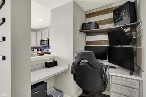 Photo of 13538 Longrise Lane, Fishers, IN