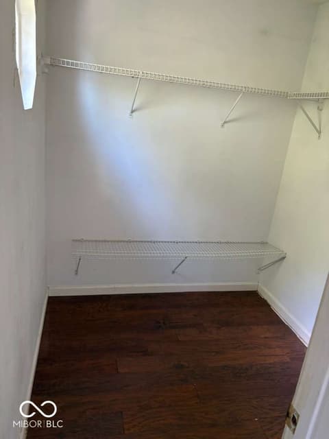 Walk In Closets — 16776 Greensboro Drive, Westfield, IN