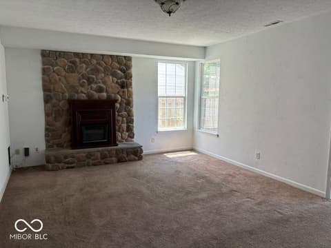 Living room at 16776 Greensboro Drive, Westfield, IN