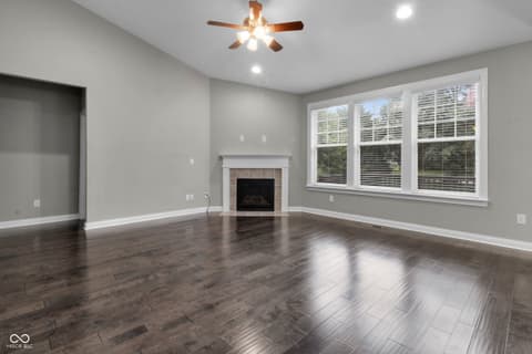 Living room at 15429 Slateford Road, Noblesville, IN