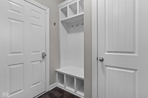Laundry room at 15429 Slateford Road, Noblesville, IN