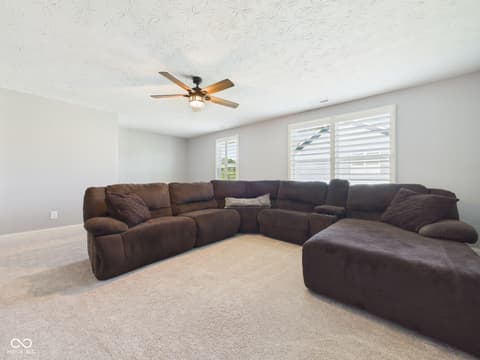 Bonus room at 6842 Bladstone Road, Noblesville, IN