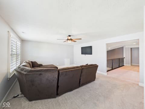 Bonus room at 6842 Bladstone Road, Noblesville, IN