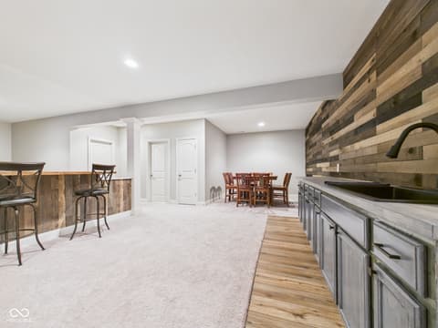Bar — 6842 Bladstone Road, Noblesville, IN